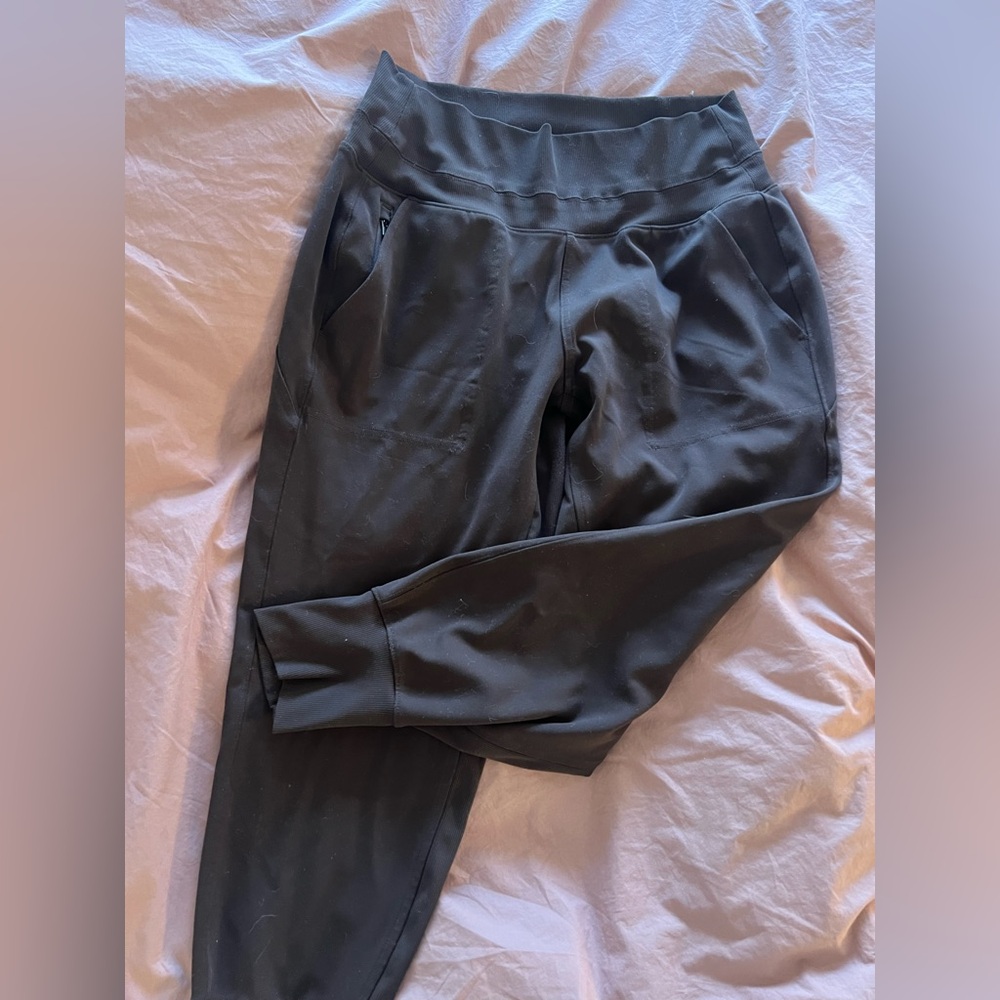 Athleta Venice Mid Rise Jogger in Toasted Brown, MP